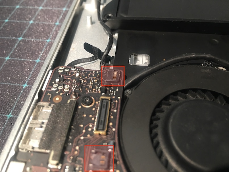 files/macbook-airgap/micro+webcam.jpg